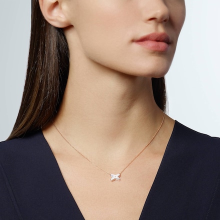 Pendentif Jeux de Liens - Or rose - Chaumet secondary image